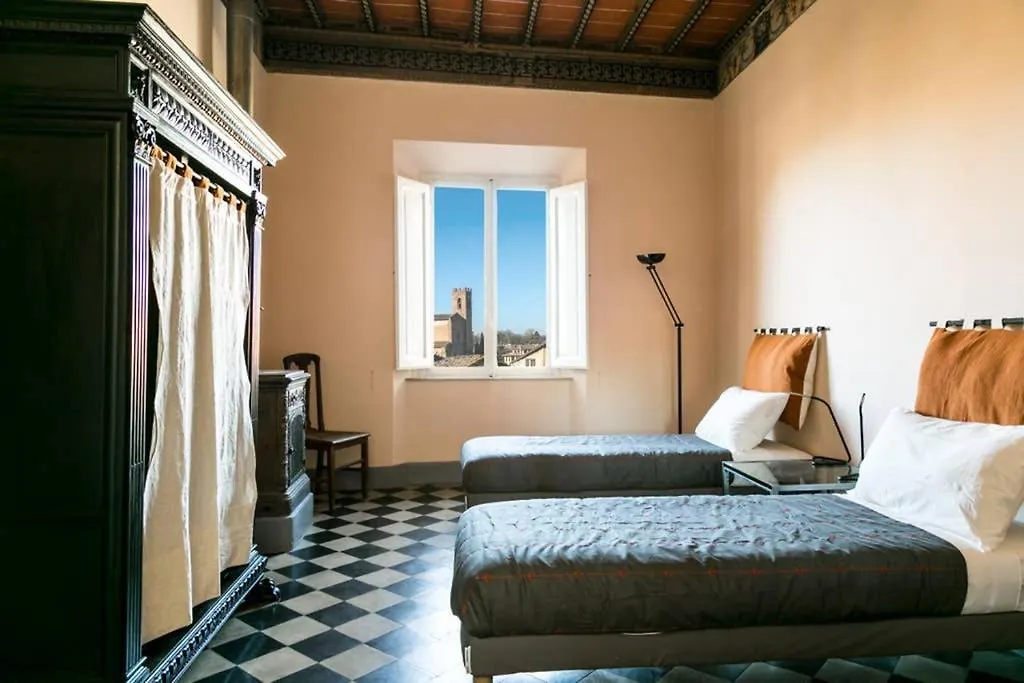 Apartment Attico Con Altana: Incanto E Relax Siena Italy